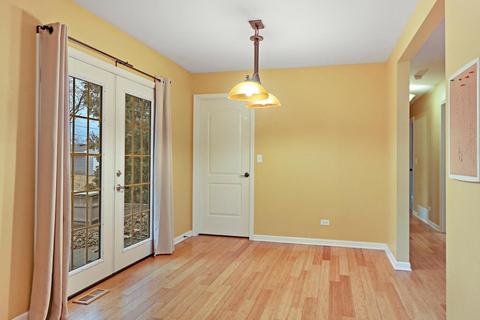3206 W Skyway Dr, Mchenry, IL 60050 photo 5