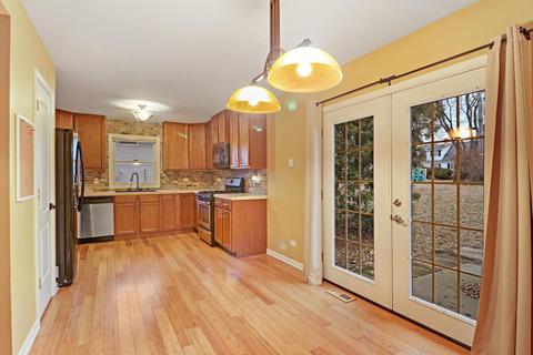 3206 W Skyway Dr, Mchenry, IL 60050 photo 6