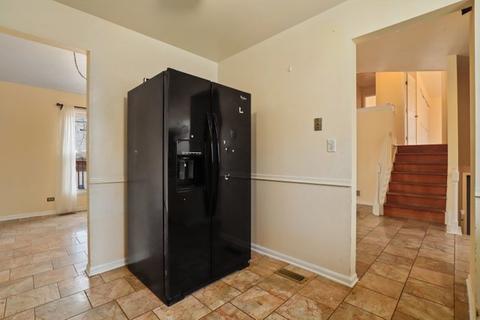 971 Stuart Dr, Bartlett, IL 60103 photo 9