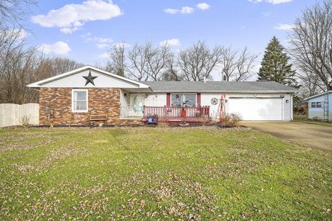 309 E Parker St, Gardner, IL 60424 photo 1