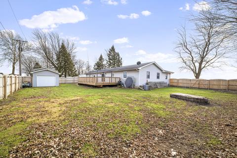 309 E Parker St, Gardner, IL 60424 photo 22