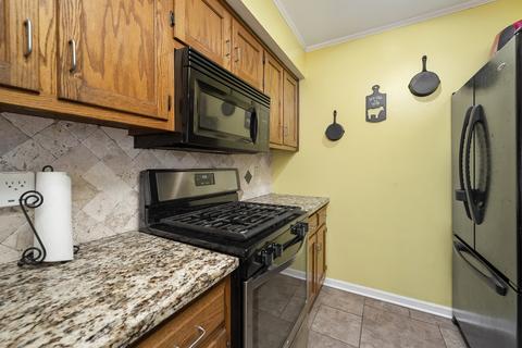309 E Parker St, Gardner, IL 60424 photo 9