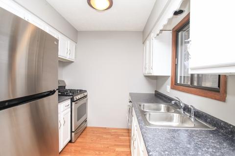 1405 E Vernon Ave #9, Normal, IL 61761 photo 6