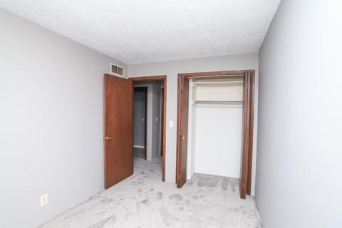 1405 E Vernon Ave #9, Normal, IL 61761 photo 9