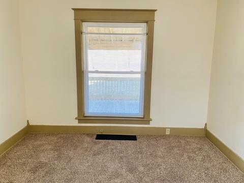 402 E 2nd St, Rock Falls, IL 61071 photo 12