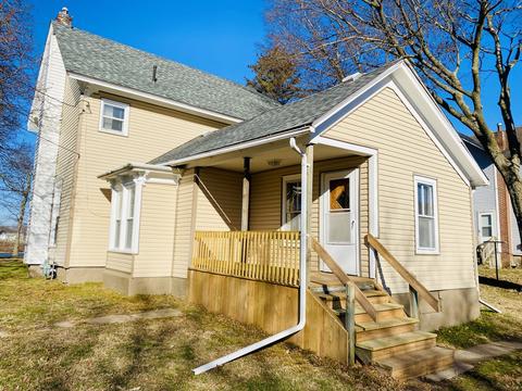 402 E 2nd St, Rock Falls, IL 61071 photo 2