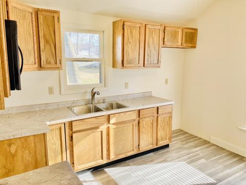 402 E 2nd St, Rock Falls, IL 61071 photo 5