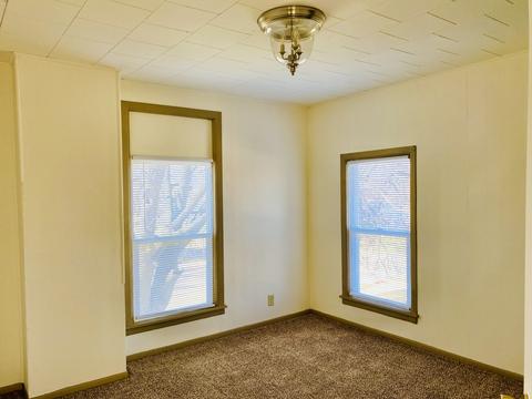 402 E 2nd St, Rock Falls, IL 61071 photo 7