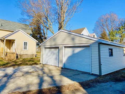 402 E 2nd St, Rock Falls, IL 61071 photo 16