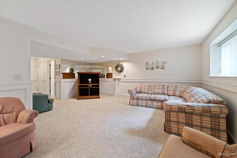1452 Foxcroft Dr, Aurora, IL 60506 photo 17