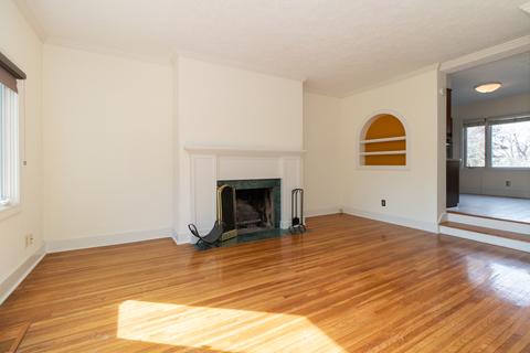 1602 E Washington St #3, Bloomington, IL 61701 photo 16