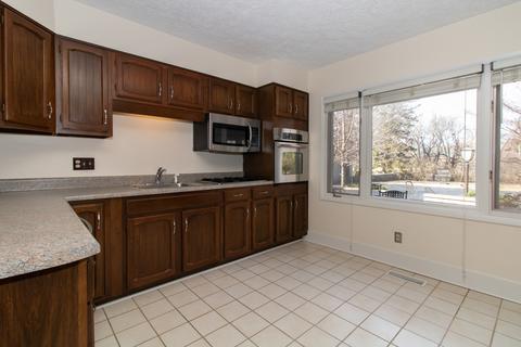 1602 E Washington St #3, Bloomington, IL 61701 photo 12