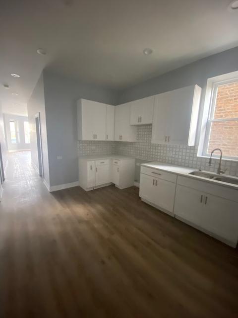6448 S Eberhart Ave, Chicago, IL 60637 photo 5