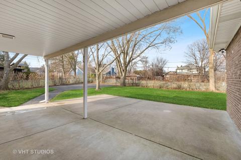 930 Huber Ln, Glenview, IL 60025 photo 10