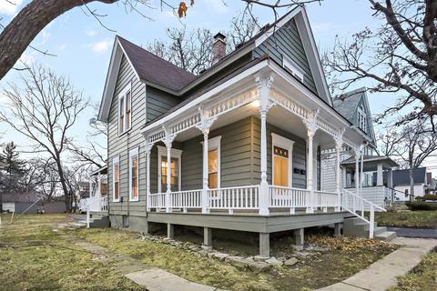 754 Grace St, Elgin, IL 60120 photo 18