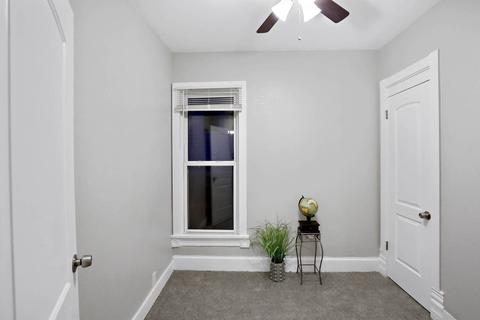 754 Grace St, Elgin, IL 60120 photo 7