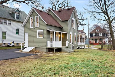 754 Grace St, Elgin, IL 60120 photo 19