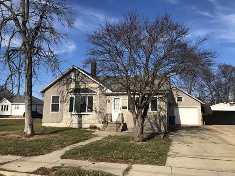 1715 8th St, Peru, IL 61354 photo 2