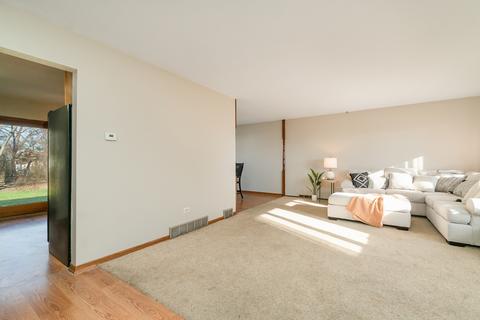 2832 193rd St, Lansing, IL 60438 photo 7
