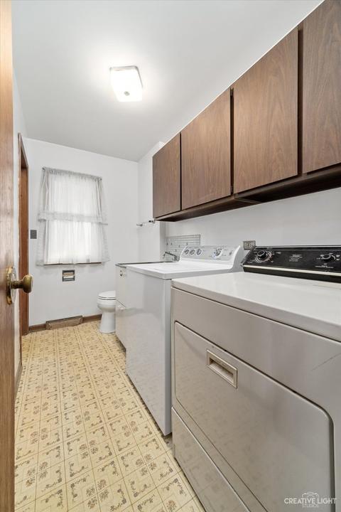 1024 Lyford Ln, Wheaton, IL 60189 photo 20