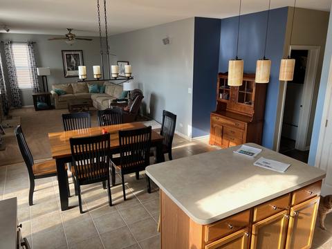 3145 Primrose St, Elgin, IL 60124 photo 2