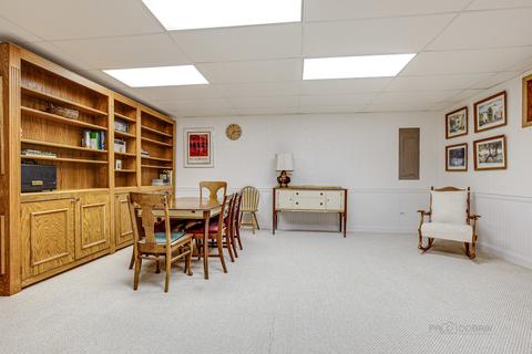 889 Willow Rd, Winnetka, IL 60093 photo 21