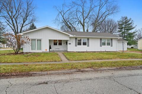 1008 Mcgregor St, Bloomington, IL 61701 photo 1