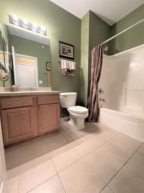 5905 Leeds Rd, Hoffman Estates, IL 60192 photo 11