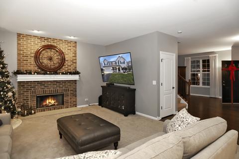 2574 Rourke Dr, Aurora, IL 60503 photo 7