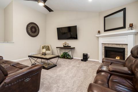 7601 Haymaker Ln, Cherry Valley, IL 61016 photo 9