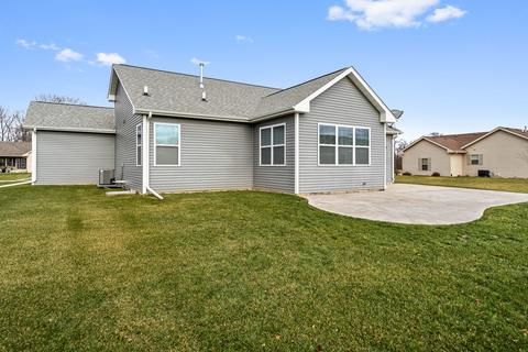 7601 Haymaker Ln, Cherry Valley, IL 61016 photo 38