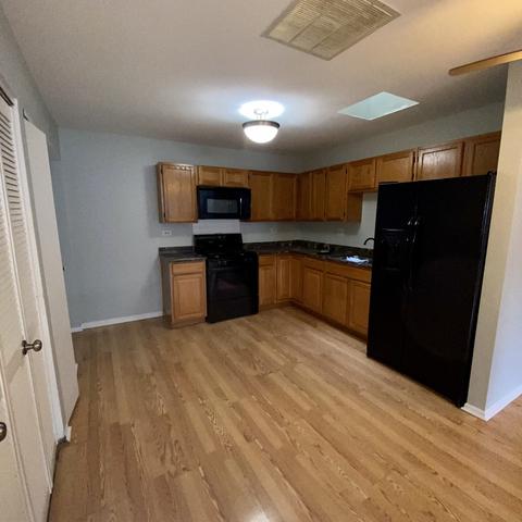 2007 Apache Trl, Round Lake Beach, IL 60073 photo 5
