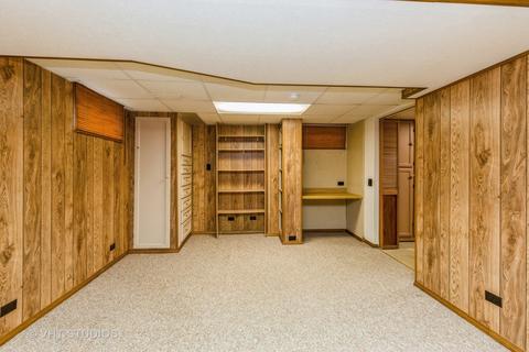 166 S Melrose Ave, Elgin, IL 60123 photo 17