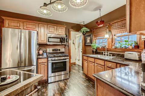 506 Preston Ave, Elgin, IL 60120 photo 10