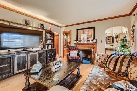 506 Preston Ave, Elgin, IL 60120 photo 8