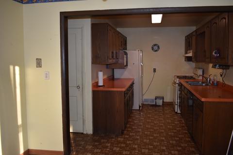 214 E 8th St, Dixon, IL 61021 photo 9