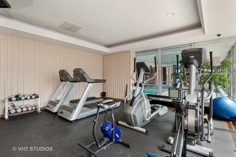 201 E Chestnut St #7F, Chicago, IL 60610 photo 26