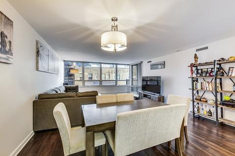 201 E Chestnut St #7F, Chicago, IL 60610 photo 11