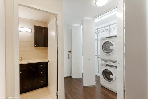 201 E Chestnut St #7F, Chicago, IL 60610 photo 23