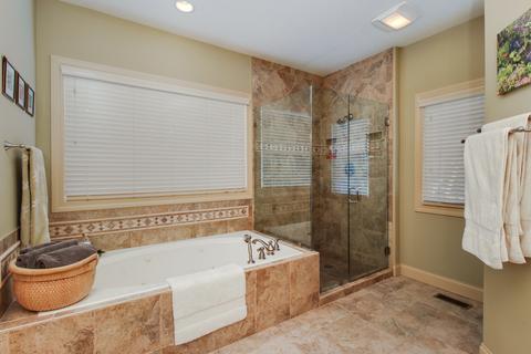 41 Stonebrook Ct, Bloomington, IL 61704 photo 29
