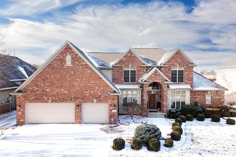 41 Stonebrook Ct, Bloomington, IL 61704 photo 1