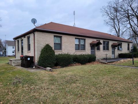 415 E Topeka St, Toluca, IL 61369 photo 1