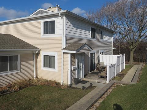 1682 Cornell Dr #25B, Hoffman Estates, IL 60169 photo 1