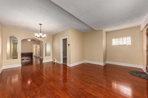 639 E 90th Pl, Chicago, IL 60619 photo 2