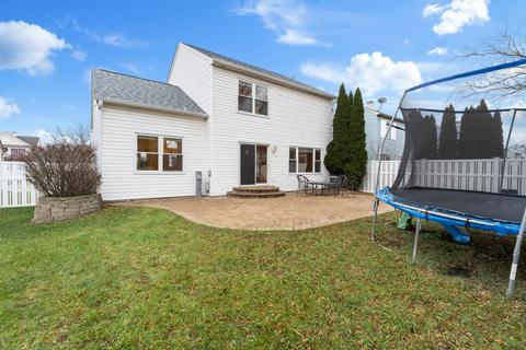 425 Summersweet Ln, Bartlett, IL 60103 photo 27