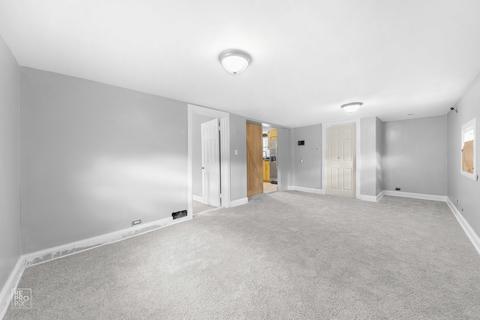 27 E 101st St, Chicago, IL 60628 photo 7