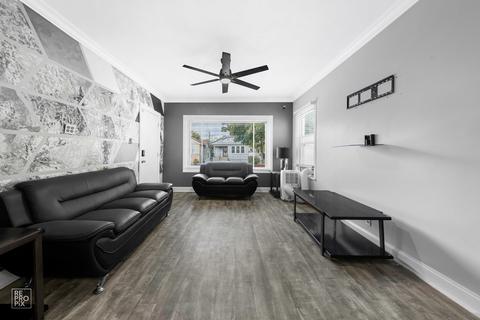 27 E 101st St, Chicago, IL 60628 photo 4