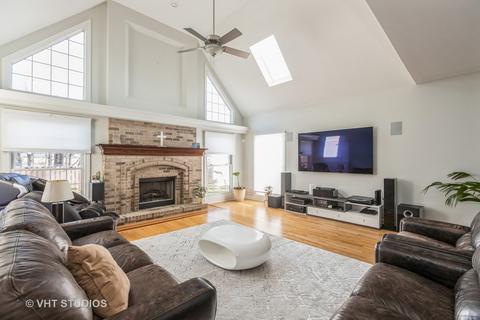 935 Riverstone Dr, Aurora, IL 60502 photo 7