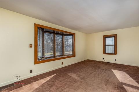 2113 Fields Pl, Ottawa, IL 61350 photo 4