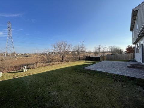 3232 Thunderbird Ct, Aurora, IL 60503 photo 29